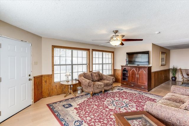 1226 Glen Loch Drive, Irving, TX 75062