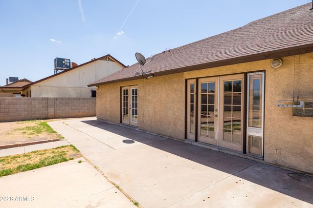 1506 W ALAMO Drive, Chandler, AZ 85224