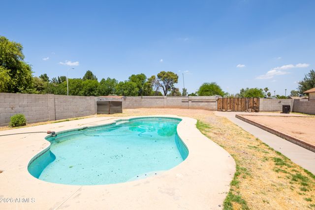 1506 W ALAMO Drive, Chandler, AZ 85224