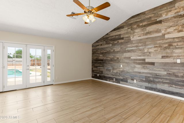 1506 W ALAMO Drive, Chandler, AZ 85224