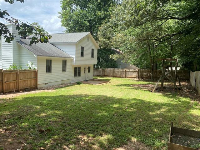 475 Radio Court, Lawrenceville, GA 30046