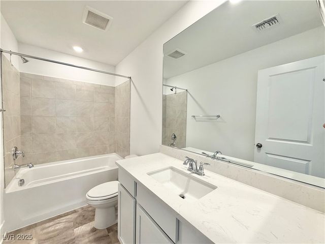 5833 Marigold Sunset Court, Las Vegas, NV 89113