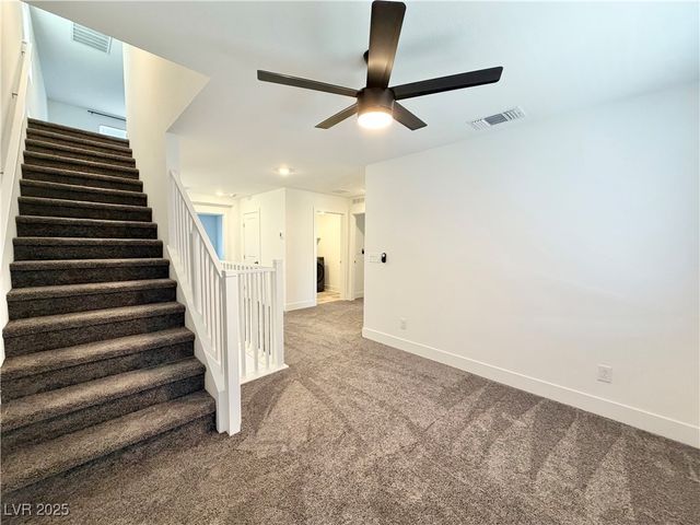 5833 Marigold Sunset Court, Las Vegas, NV 89113