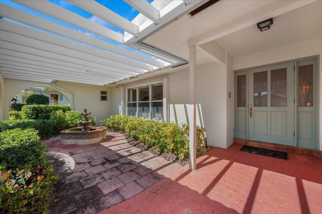 103 Olympus Circle, Jupiter, FL 33477