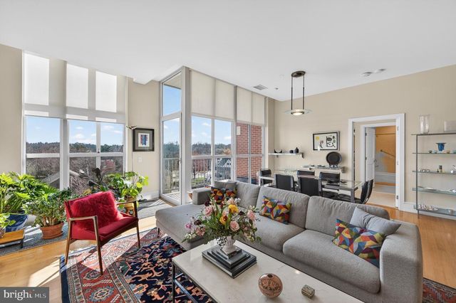 233 IRON WORKS WAY, Wayne, PA 19087