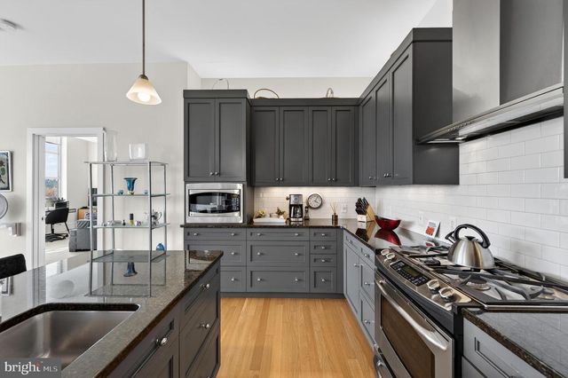 233 IRON WORKS WAY, Wayne, PA 19087