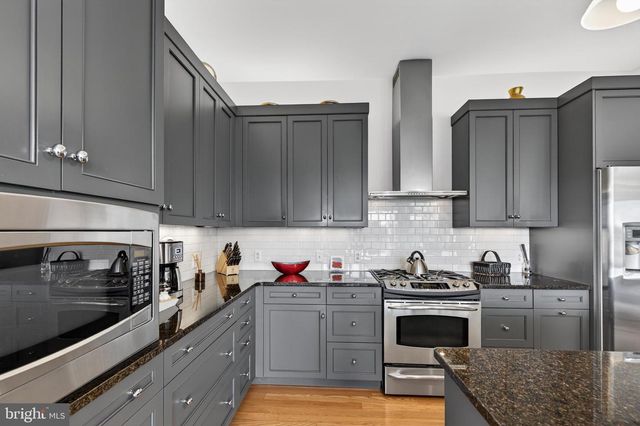 233 IRON WORKS WAY, Wayne, PA 19087