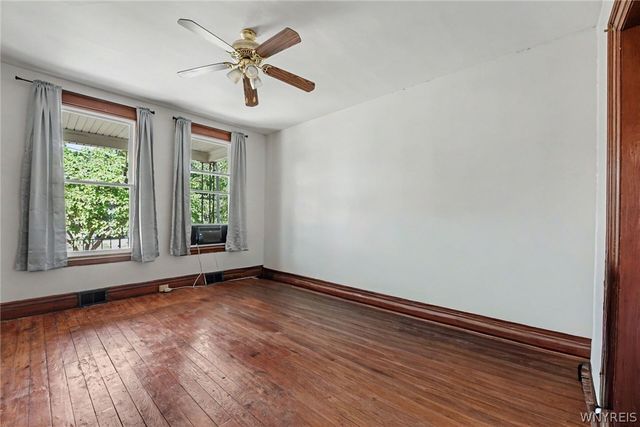 59 Edna Place, Buffalo, NY 14209