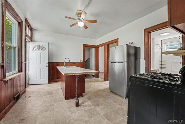 59 Edna Place, Buffalo, NY 14209