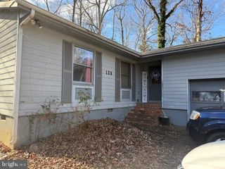 128 JEFFERSON AVE, Locust Grove, VA 22508