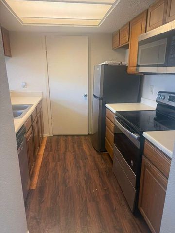 12812 Woodbend Court, Dallas, TX 75243