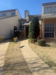 12812 Woodbend Court, Dallas, TX 75243