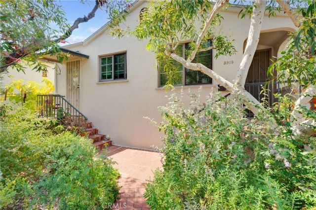 3919 Scandia Way, Los Angeles, CA 90065