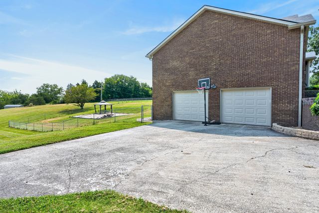 121 Mockingbird Hill Drive, Richmond, KY 40475