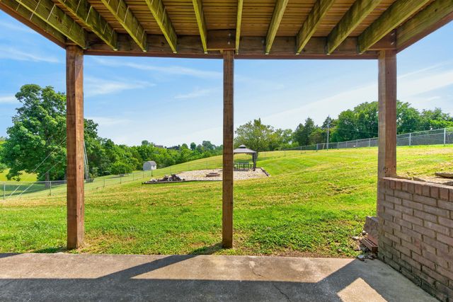 121 Mockingbird Hill Drive, Richmond, KY 40475