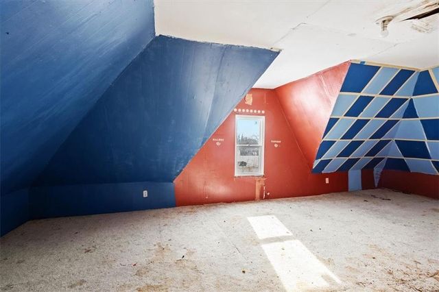 1321 N Jesse James Road, Excelsior Springs, MO 64024