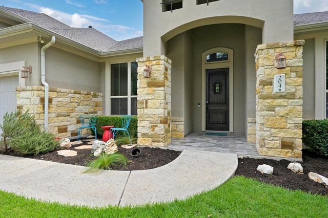 204 Lake Como DR, Austin, TX 78734