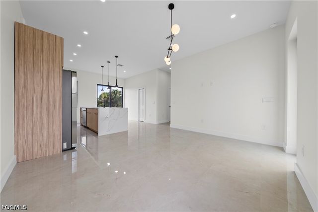 1097 Eisenhower BLVD, Lehigh Acres, FL 33974