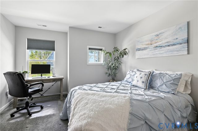 6972 Desert Candle Dr, Moseley, VA 23120