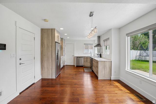 81 W 2950 N, Provo, UT 84604