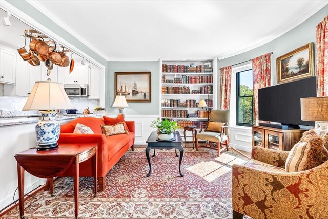 28 Worcester Square 4F, Boston, MA 02118