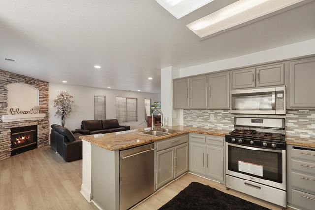 5122 Hanna Bay Ave, Stockton, CA 95210