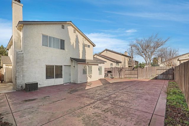5122 Hanna Bay Ave, Stockton, CA 95210
