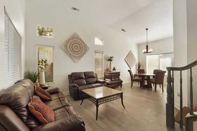 5122 Hanna Bay Ave, Stockton, CA 95210