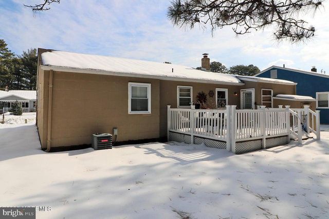 37 ZEELAND DR, Toms River, NJ 08757