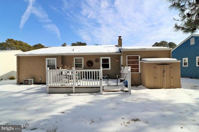 37 ZEELAND DR, Toms River, NJ 08757