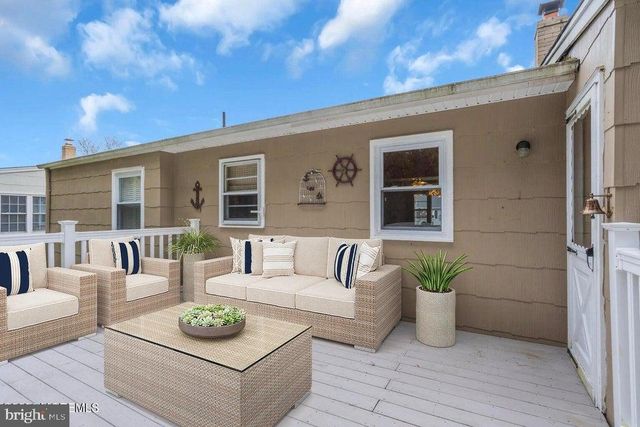 37 ZEELAND DR, Toms River, NJ 08757