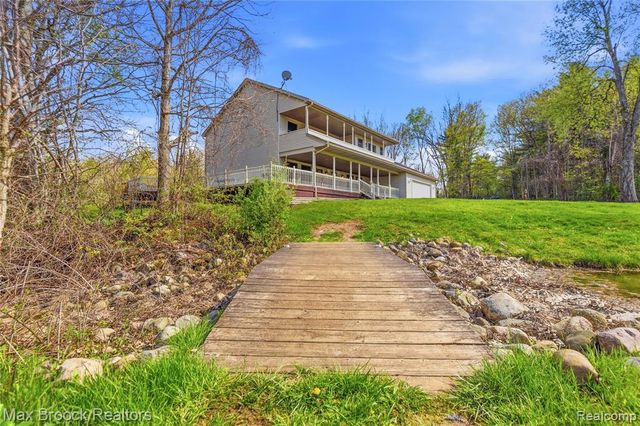3295 Burning Tree Lane, Attica, MI 48412