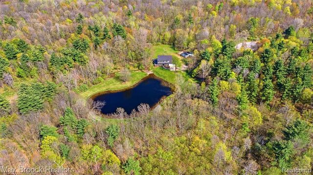3295 Burning Tree Lane, Attica, MI 48412