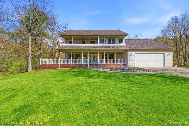 3295 Burning Tree Lane, Attica, MI 48412