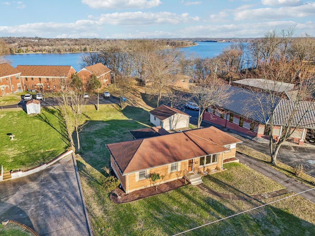 603 Jones St, Old Hickory, TN 37138