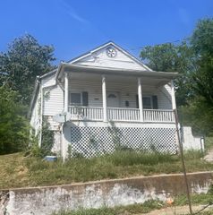 711 Harrison AVE, Roanoke, VA 24016