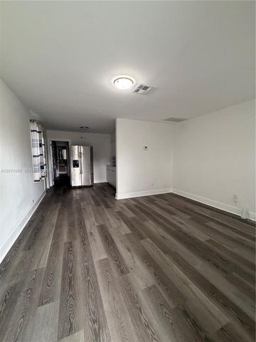 706 S F Street N, Lake Worth, FL 33460