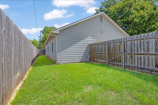 105 William Street, Pottsboro, TX 75076