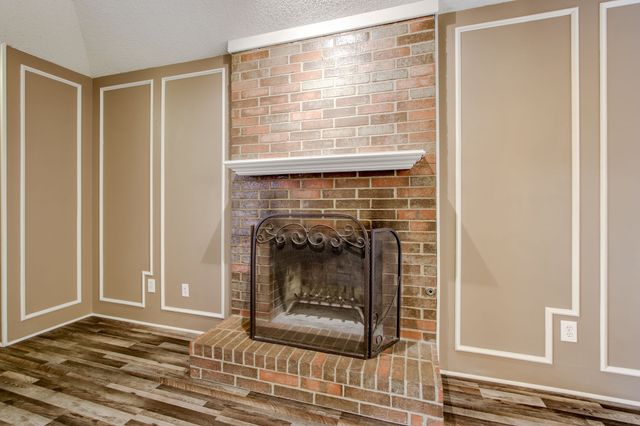 3712 Roussillon Drive, Carrollton, TX 75007