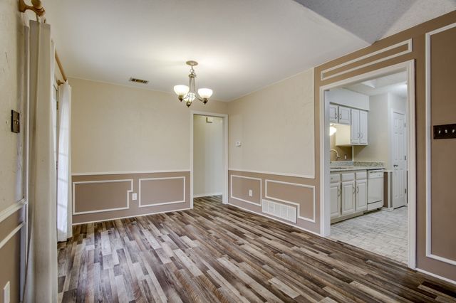 3712 Roussillon Drive, Carrollton, TX 75007