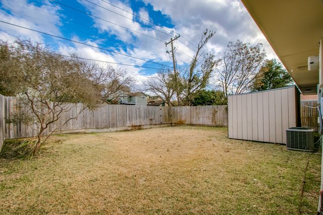 3712 Roussillon Drive, Carrollton, TX 75007