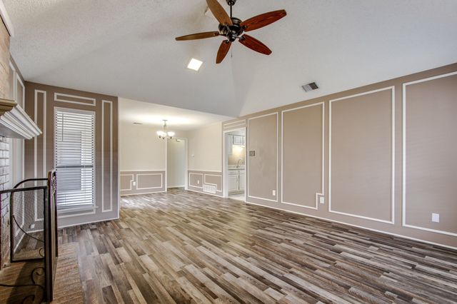 3712 Roussillon Drive, Carrollton, TX 75007