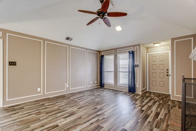 3712 Roussillon Drive, Carrollton, TX 75007