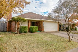3712 Roussillon Drive, Carrollton, TX 75007