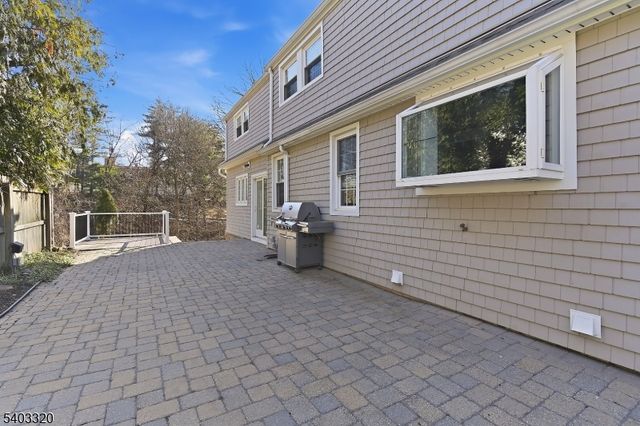 170 New Providence Rd, Mountainside Boro, NJ 07092