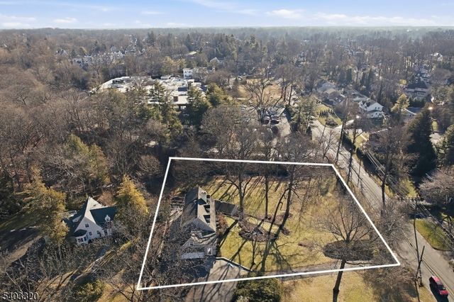 170 New Providence Rd, Mountainside Boro, NJ 07092