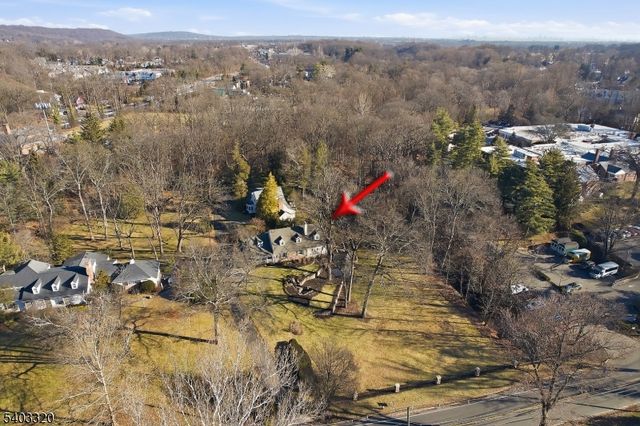 170 New Providence Rd, Mountainside Boro, NJ 07092