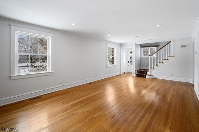 170 New Providence Rd, Mountainside Boro, NJ 07092