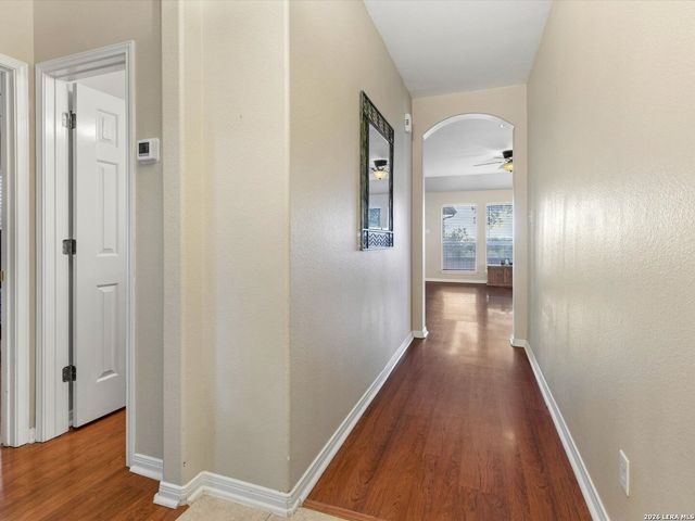 560 GINSBERG DR, Schertz, TX 78154