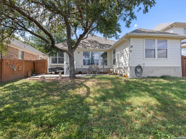 560 GINSBERG DR, Schertz, TX 78154